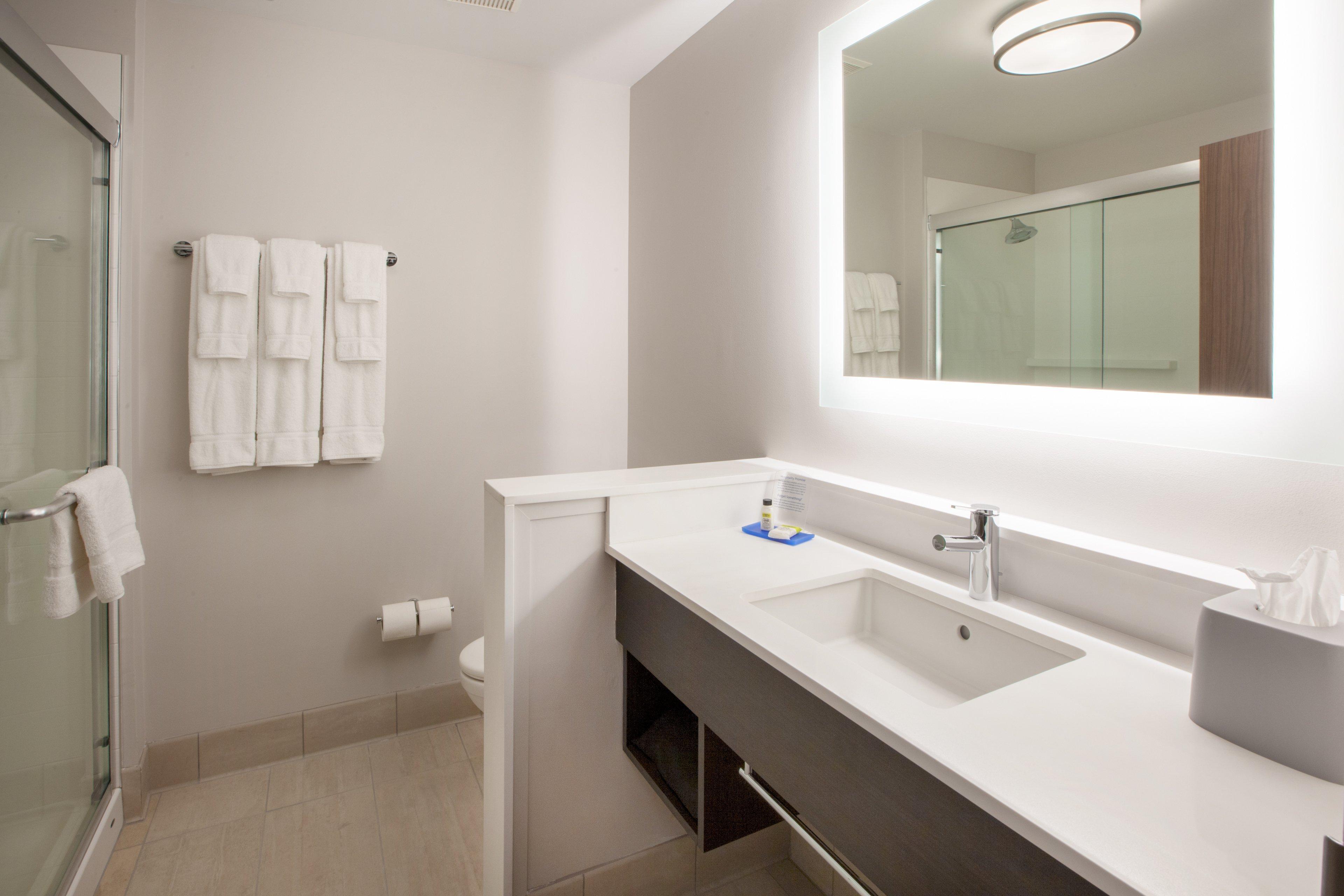 Holiday Inn Express & Suites - Forest Hill - Ft. Worth Se Екстериор снимка